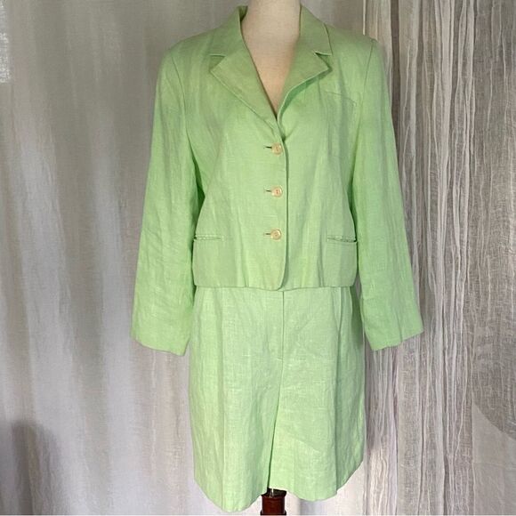 Vintage 80s Blazer & Shorts Set - Picture 6 of 13